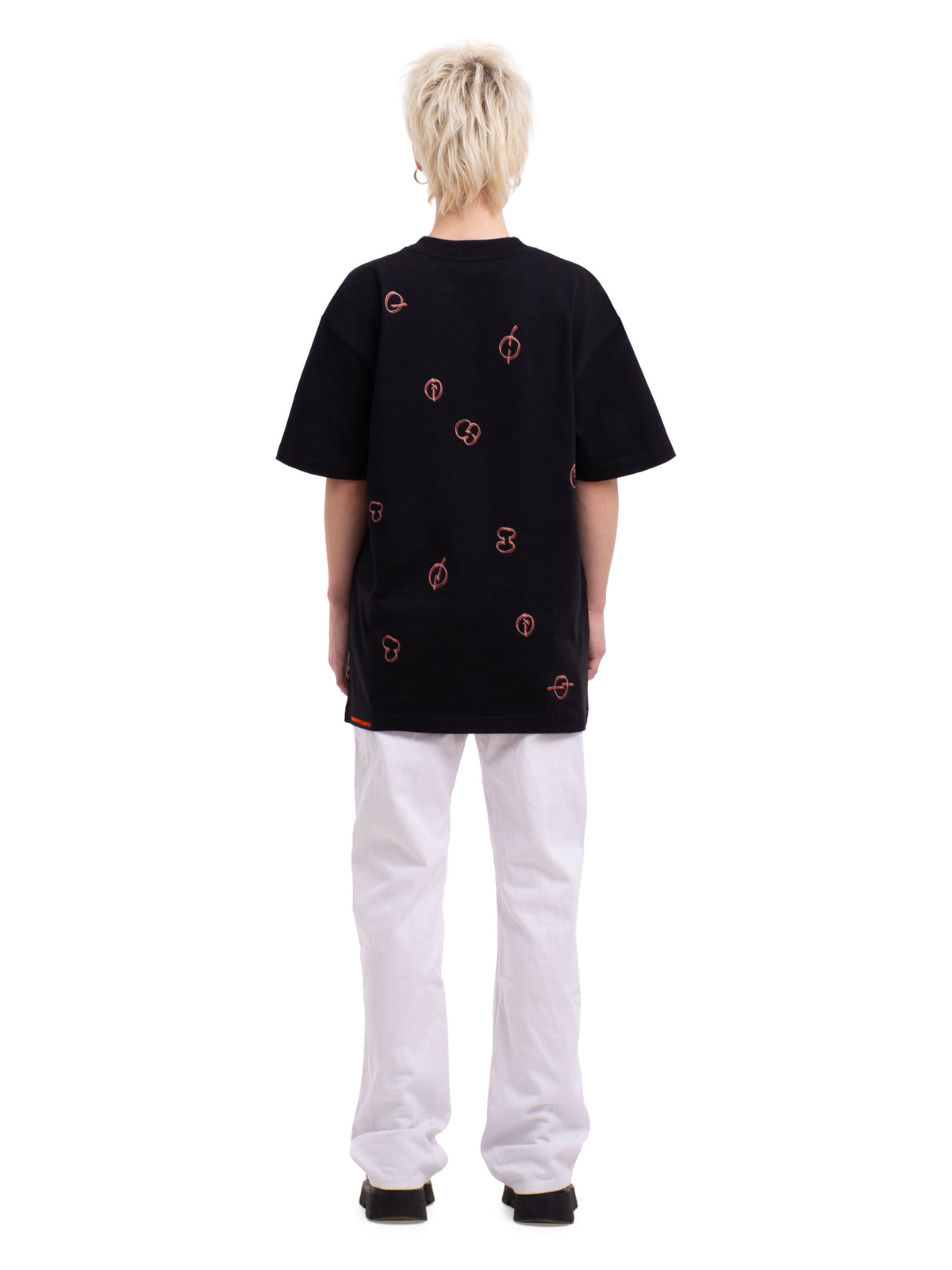 CHAYETINATS-BOLL-TAG-TEE-BACK-FEMALE.jpg__PID:ed6b764d-3f13-4e9f-8db4-96fad5f2a24b